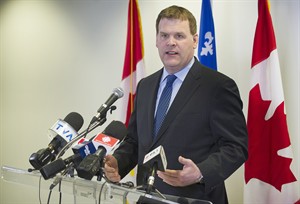 Prime Minister Harper imposes more travel bans to Canada over crisis in Ukraine | iNFOnews.ca CP27497625