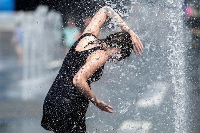 Six dead in Montreal as much of Canada remains under blanket of hot, humid air | iNFOnews.ca Six dead in Montreal as much of Canada remains under blanket of hot, humid air | iNFOnews.ca