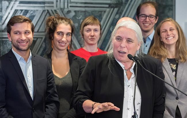 Quebec elects more than 40 per cent women candidates, most in Canada: analysts | iNFOnews.ca CP190657106