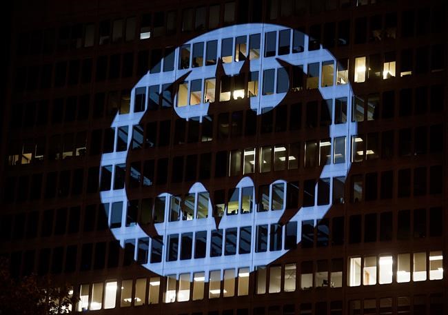 Montreal among 13 cities to shine Bat-Signal to celebrate Batman's 80th anniversary | iNFOnews.ca CP751231234