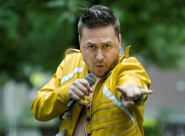 'It's therapeutic:' Karaoke lovers defend their endangered art as Quebec mulls ban | iNFOnews.ca 'It's therapeutic:' Karaoke lovers defend their endangered art as Quebec mulls ban | iNFOnews.ca