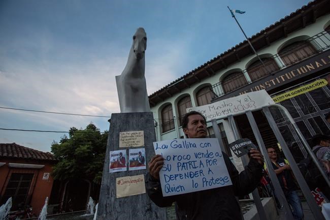 Guatemalan activists protest migrant asylum pact with US | iNFOnews.ca Guatemalan activists protest migrant asylum pact with US | iNFOnews.ca