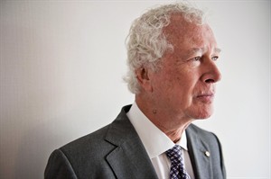 Ken Taylor takes Tehran doc to TIFF red carpet one year after 'Argo' | iNFOnews.ca CP24950943