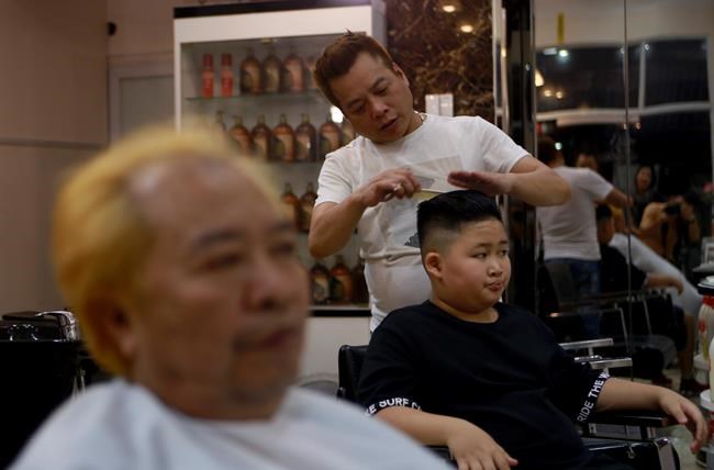 Kim or Trump? Hanoi barber offers leaders' hairdos for free | iNFOnews.ca