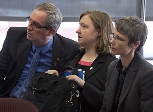 Don't recognize law grads from faith-based B.C. school, Nova Scotia panel told | iNFOnews.ca CP27199658