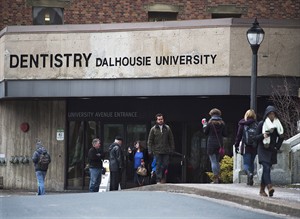 Dalhousie University dentistry student in Facebook group blew whistle: lawyer | iNFOnews.ca CP31536775