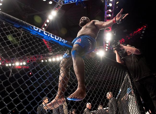 Derrick (The Black Beast) Lewis beats Travis (Hapa) Browne by knockout | iNFOnews.ca Derrick (The Black Beast) Lewis beats Travis (Hapa) Browne by knockout | iNFOnews.ca