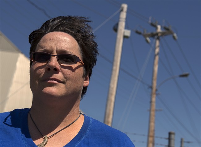 Growing number of Canadians cutting traditional television: CBC report | iNFOnews.ca CP33715323
