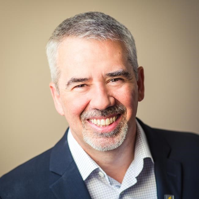 N.B. mayor extends welcome mat to Quebecers unhappy at new legislation | iNFOnews.ca