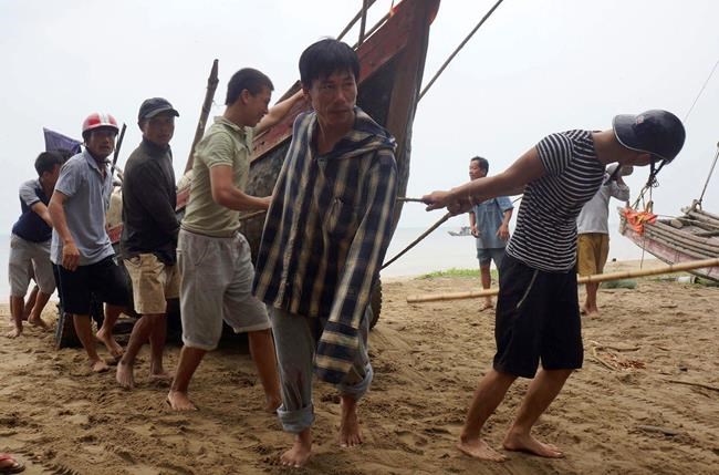 Vietnam braces for Typhoon Doksuri, orders evacuations | iNFOnews.ca Vietnam braces for Typhoon Doksuri, orders evacuations | iNFOnews.ca