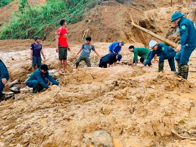 Typhoon, landslides leave 35 dead, dozens missing in Vietnam | iNFOnews.ca Typhoon, landslides leave 35 dead, dozens missing in Vietnam | iNFOnews.ca