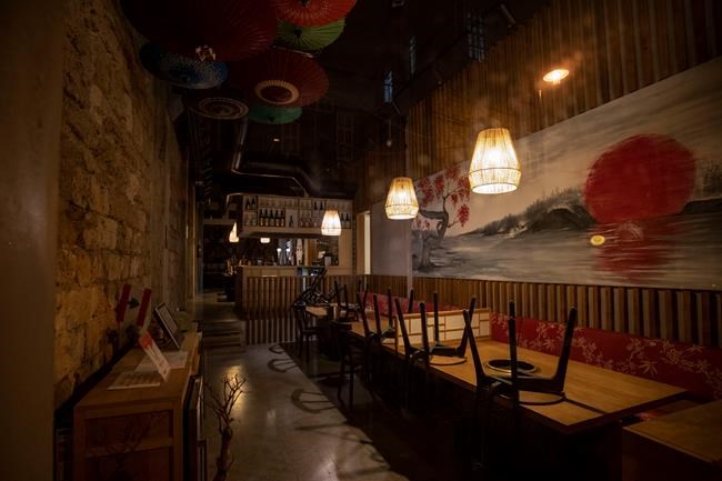 Lebanon restaurants partially reopen, face faltering economy | iNFOnews.ca