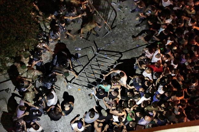 Protests spread across Lebanon over proposed new taxes | iNFOnews.ca