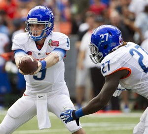 Oregon State defeats Boise State 38-23 in Hawaii Bowl; Reynolds recovers 2 fumbles for TDs | iNFOnews.ca CP26595080