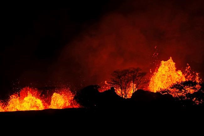 Hawaii lava evacuees grow weary as uncertainty drags on | iNFOnews.ca