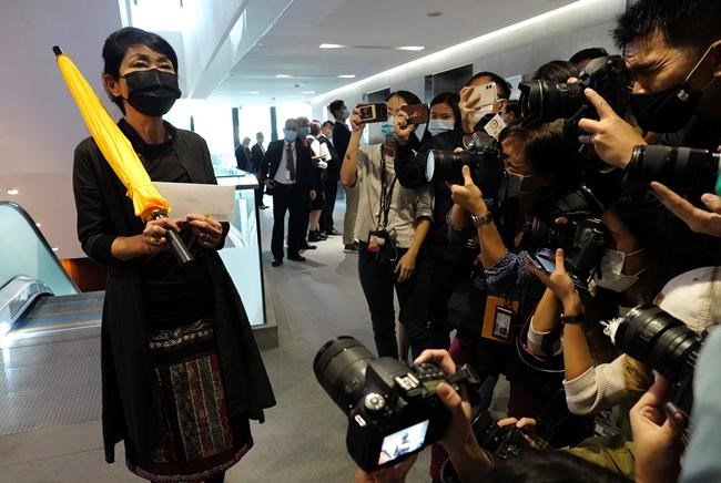 Hong Kong pro-democracy legislators hand in resignations | iNFOnews.ca Hong Kong pro-democracy legislators hand in resignations | iNFOnews.ca