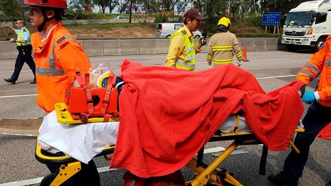 Crash of double-decker bus in Hong Kong kills 2, hurts 16 | iNFOnews.ca