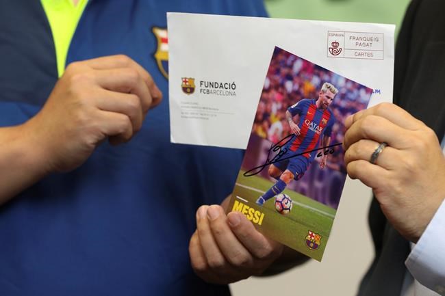 Hong Kong activist says Chinese tortured him for Messi photo | iNFOnews.ca