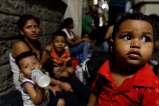 Few heed latest call for caravan amid fear after police raid | iNFOnews.ca