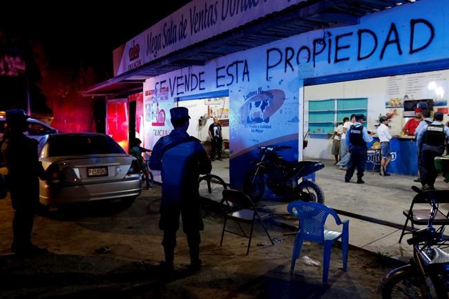 Violence, poverty reign in Honduran city where caravans form | iNFOnews.ca