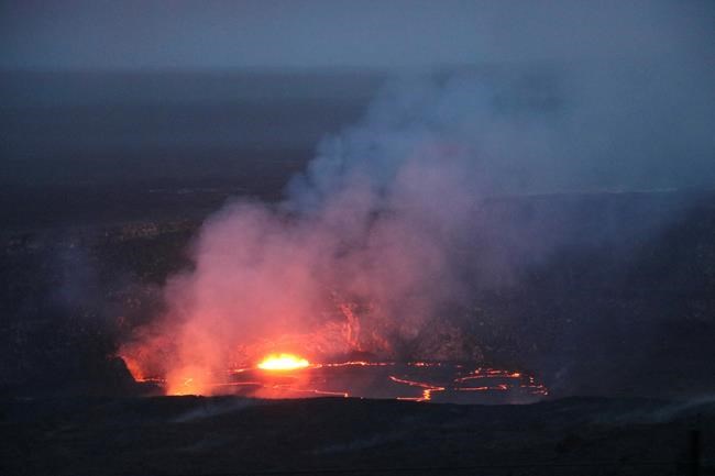 Kilauea's summit lava lake continues to overflow into crater | iNFOnews.ca