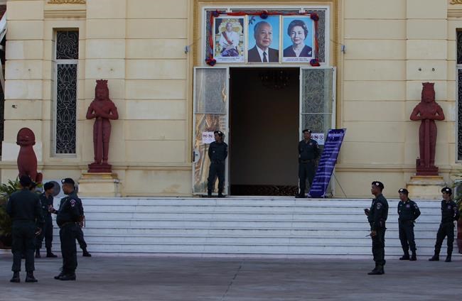 Cut ties with Cambodian gov't, says exiled opposition leader | iNFOnews.ca CP1102958944