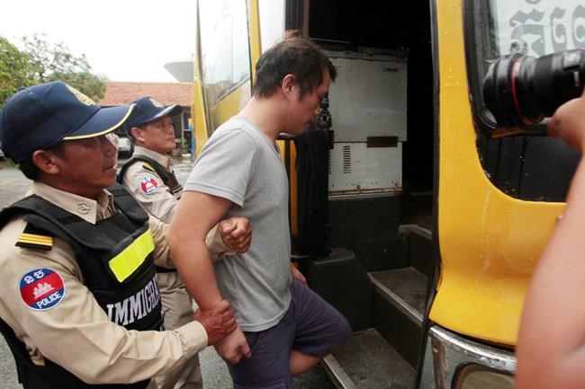 Cambodia deports telephone fraud suspects to China | iNFOnews.ca Cambodia deports telephone fraud suspects to China | iNFOnews.ca