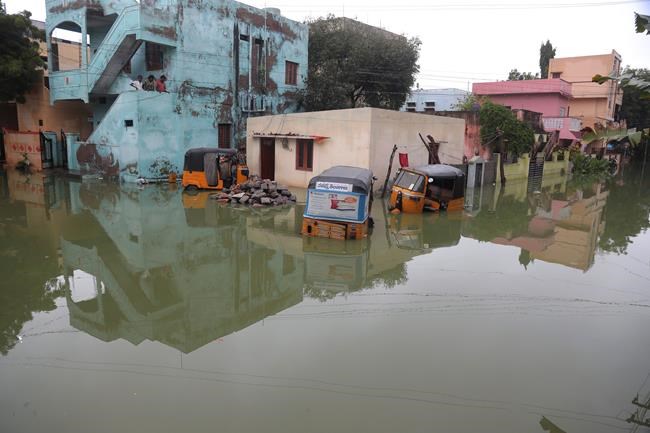 Torrential monsoon rains kill 59 in northern India | iNFOnews.ca Torrential monsoon rains kill 59 in northern India | iNFOnews.ca