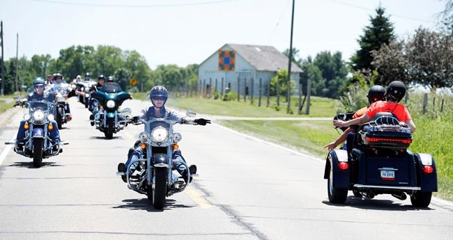 The Latest: In Iowa, Pence backs up Trump's economic efforts | iNFOnews.ca The Latest: In Iowa, Pence backs up Trump's economic efforts | iNFOnews.ca