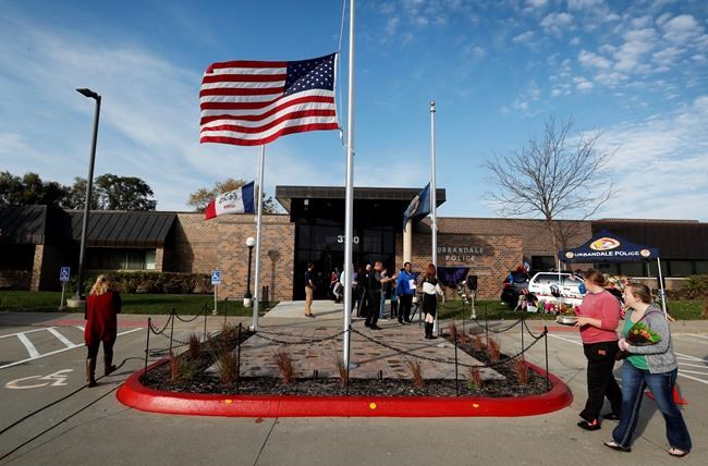 Latest: Services set for Iowa officer gunned down in car | iNFOnews.ca