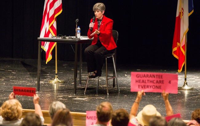 Lag in Trump's condemnation frustrates Iowa GOP Sen. Ernst | iNFOnews.ca Lag in Trump's condemnation frustrates Iowa GOP Sen. Ernst | iNFOnews.ca