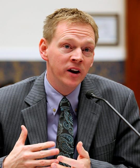 Lawyer for Iowa officials in gay discrimination case quits | iNFOnews.ca