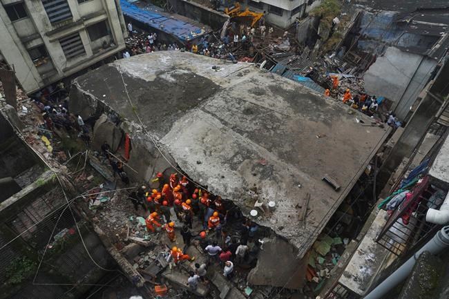 At least 10 dead in residential building collapse in India | iNFOnews.ca