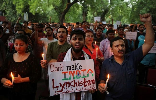 Indian celebrities protest attacks on dissent, minorities | iNFOnews.ca