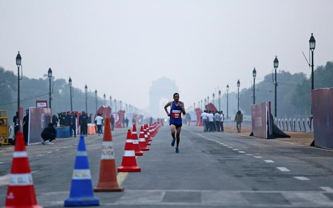New Delhi's polluted air doesn't deter distance runners | iNFOnews.ca New Delhi's polluted air doesn't deter distance runners | iNFOnews.ca