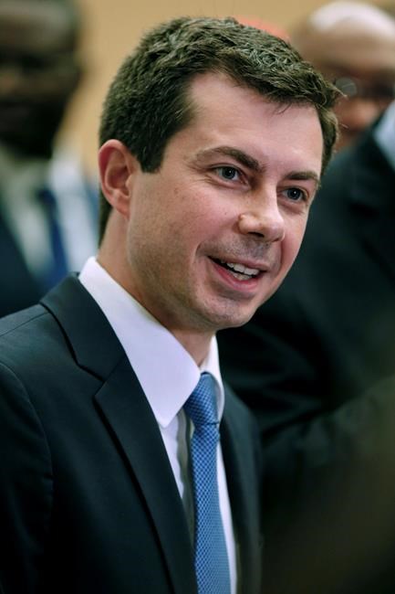 Show of hands on immigrant health care belies a thorny issue | iNFOnews.ca
