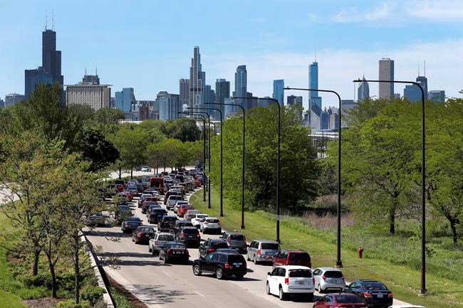 After downtown Chicago protests, unrest spreads to suburbs | iNFOnews.ca After downtown Chicago protests, unrest spreads to suburbs | iNFOnews.ca
