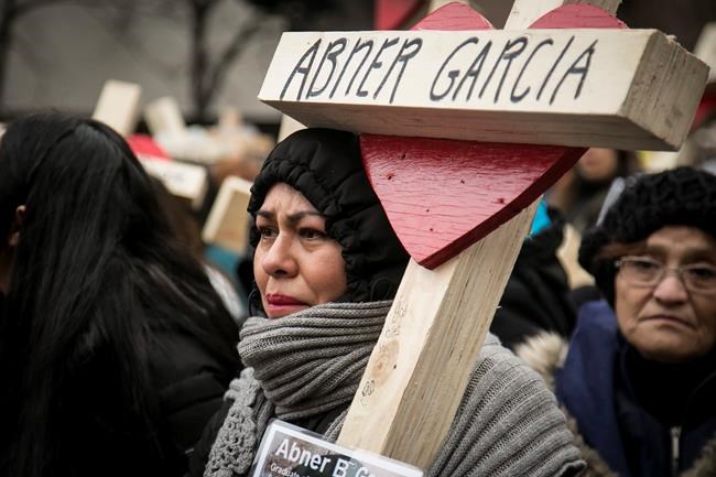 1 of Chicago's bloodiest years ends with 762 homicides | iNFOnews.ca