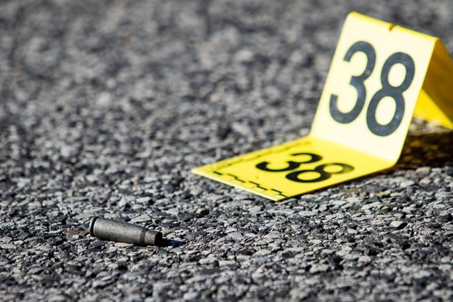 Police: Attack likely retaliation for one on Chicago rapper | iNFOnews.ca