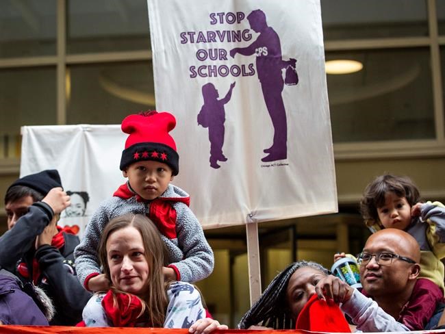 School's out: Chicago teachers strike, 1st day deal unlikely | iNFOnews.ca CP1801879713