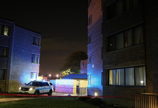 Chicago boy, 1, stable after falling from 4th-story window | iNFOnews.ca Chicago boy, 1, stable after falling from 4th-story window | iNFOnews.ca