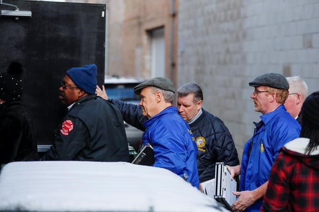 Chicago inspectors find code violations at R. Kelly's studio | iNFOnews.ca Chicago inspectors find code violations at R. Kelly's studio | iNFOnews.ca
