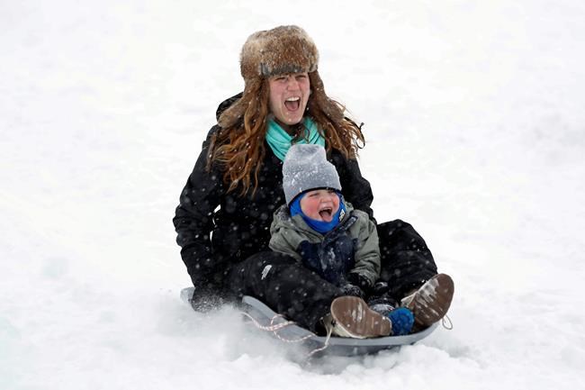 Storm gives Midwest schoolchildren a rare snow day | iNFOnews.ca