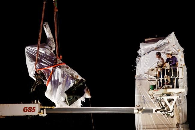SPLC: At least 160 Confederate symbols taken down in 2020 | iNFOnews.ca SPLC: At least 160 Confederate symbols taken down in 2020 | iNFOnews.ca