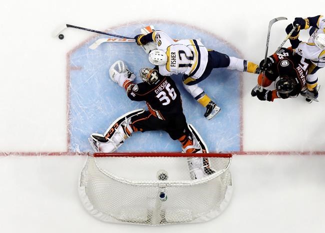 Energized Ducks even Western finals, beat Predators 5-3 | iNFOnews.ca