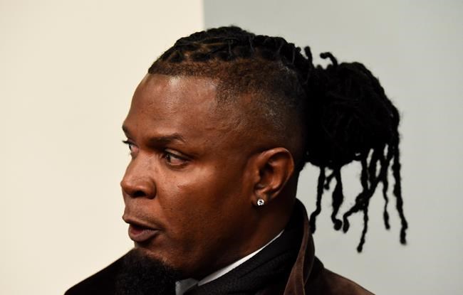 R. Kelly says ex-wife destroyed his name, others stole money | iNFOnews.ca