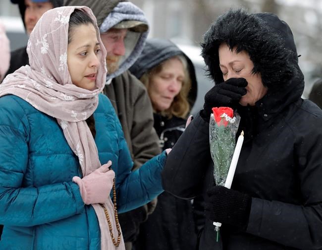 Aurora warehouse where 5 killed won't reopen until next week | iNFOnews.ca