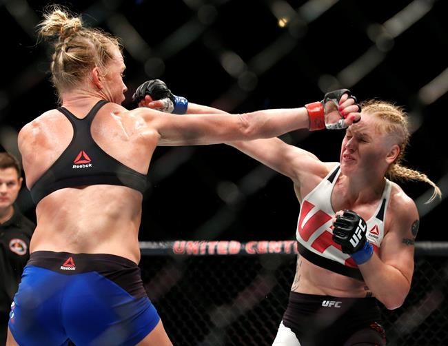Valentina Shevchenko stuns Holly Holm at UFC Chicago | iNFOnews.ca