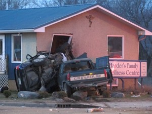 Two teens dead, two arrested following crash in Saskatoon with stolen truck | iNFOnews.ca CP28263443