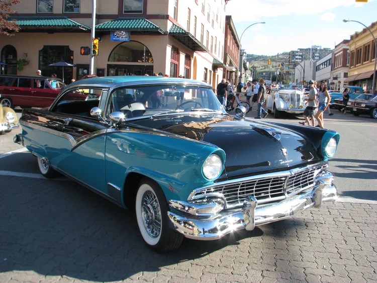 Hot Nite in the City Cruises Back to Kamloops with Classic Cars and Family Fun | iNwheels Hot Nite in the City Cruises Back to Kamloops with Classic Cars and Family Fun | iNwheels
